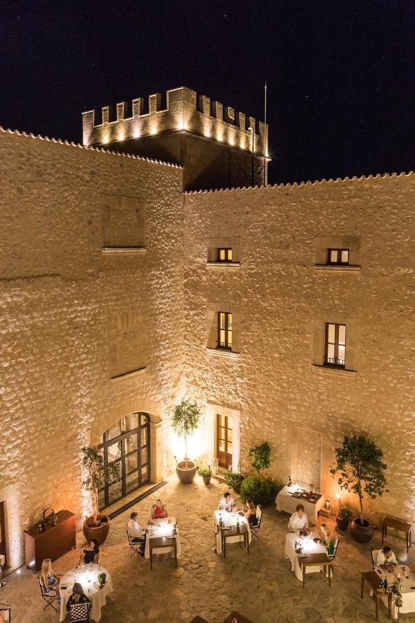 Hotel Castell Son Claret - The Leading Of The World Es Capdella