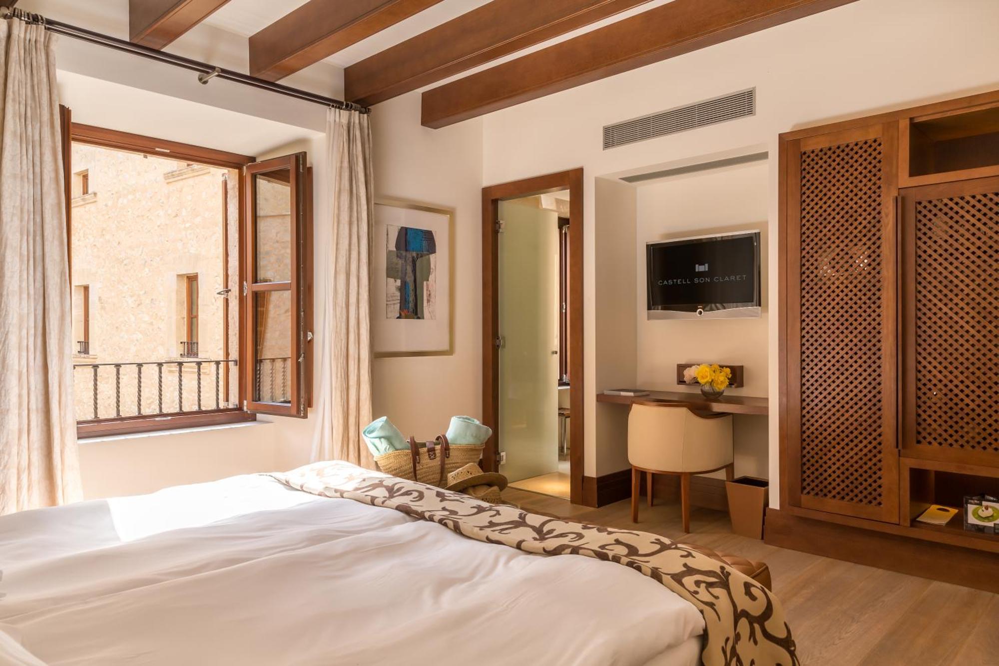 Hotel Castell Son Claret - The Leading Of The World