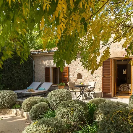 Castell Son Claret - The Leading Hotels Of The World Es Capdellà Exterior photo