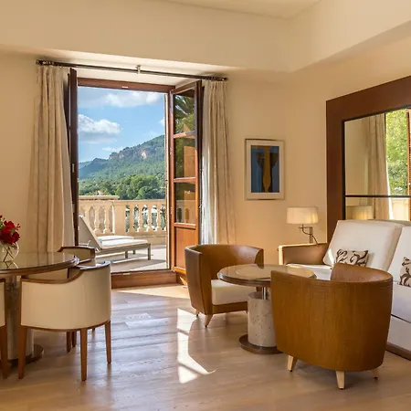 Castell Son Claret - The Leading Hotels Of The World Es Capdellà Exterior photo